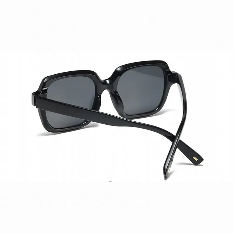 Yeni Kare Büyük Çerçeve Güneş gözlüğü Erkek kadın ışınları güneş gözlüğü Moda Vahşi Gözlük Bayan Güneş gözlüğü Marka Tasarımcısı UV400