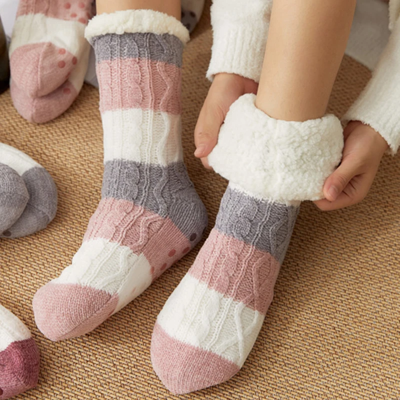1 Çift Kat Çorap Kadın Yetişkin Ev Uyku Çorap Rahat Kar Çorap Kış Sıcak Artı Peluş Terlik Halı Çorap Kadın